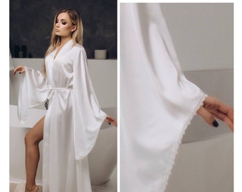 Kimono Robe with Extra Long Sleeves Ivory Bridal Robe with Train Wide Sleeve Kimono Bridal Robe Luxury Silk Loungewear Gift for Her Bohemian