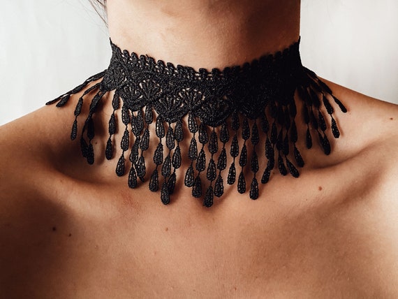 Gothic Lace Choker - Black