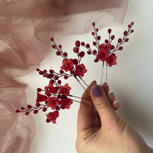 Burgundy flower hair pins Burgundy Wedding Bridesmaid hair accessories Burgundy wedding Marsala Bridal Hair Jewelry Maroon Bridesmaid gift