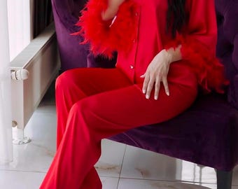 Red Feather Pajama Set Christmas Silk Pajamas with Feathers Bridal Party Pajamas feathers silk pajamas Bride getting ready Matching Sets
