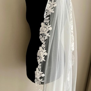 embroidery flower veil Flower Lace Veil  floral veil Wedding veil Cathedral Bridal Veil fingertip veil Leaf flower veil ivory white veil