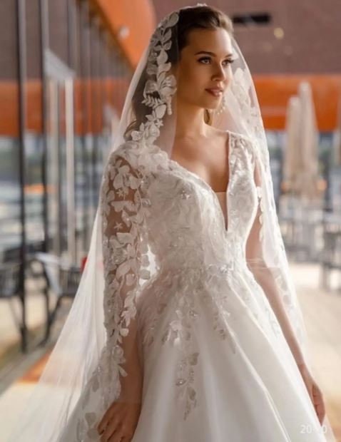 Customizable 2015 Princess Kate Lace Long Mantilla Wedding Veil In Stock,  Perfect Wedding Accessory From Yateweddingdress, $6.04