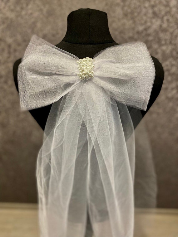 Tulle Pearl Bride Hair Bow, Veil Alternative Pearl Tulle Bridal Hair Bow: Elegant Wedding Hair Clip - Etsy main image 4