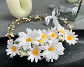 White Daisy Flower Crown: Bridal Party, Flower Girl Proposal