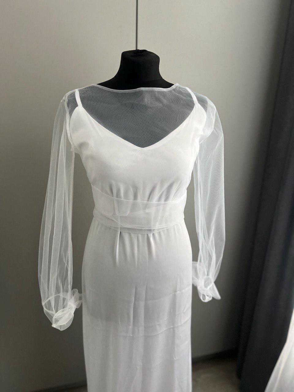 Wedding topper long sleeve Tulle wedding jacket  bridal top Sheer bridal cover up Capelet Wedding bolero Bridal separates mesh bridal bolero
