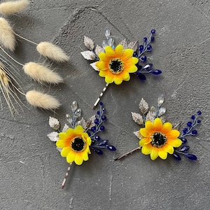sunflower and blue bridal hair pins sunflower hair pin Sunflower bridal headpiece Flower hair pins with sunflowers hair clip Fall wedding
