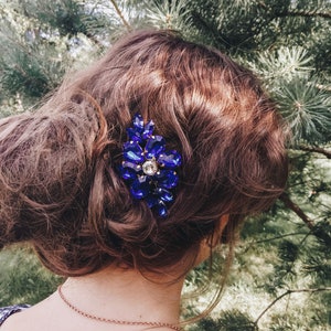 Navy Blue Hair comb Small Sapphire hair comb Royal Blue Hair Piece Blue Wedding Hair Comb Prom Hair Accessories Victorian bride Hair Piece