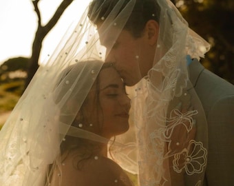 Starfish Wedding Veil Embroidered Ocean Bridal Veil sea veil sea theme veil Beach Theme Veil Starfish Seaweed Pearls veil Unique Bridal Veil