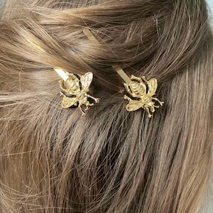 Bee Hair Clip Bee Bobby Pin Gemstone hair pin Bee hair accessories Gold Bee Hair Pin Gold Bee Side Bee Lover Gift Boho Rustic Wedding