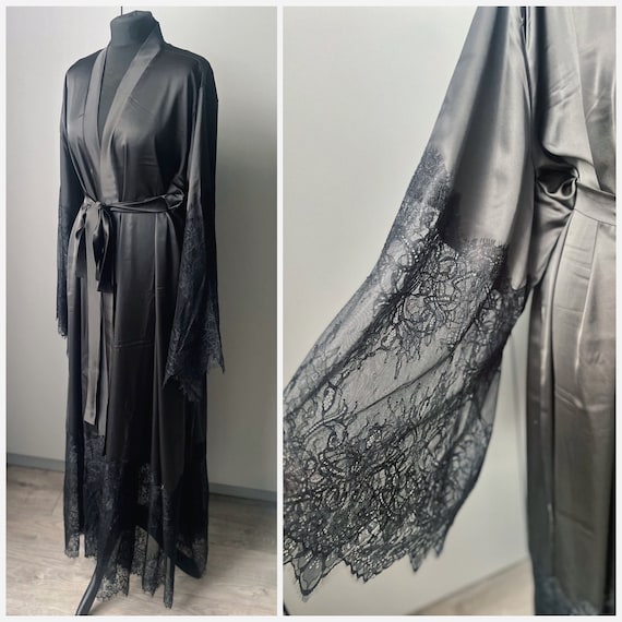 Black Lace Bridal Robe Gothic Wedding Kimono Goth Lace Bridal Party Robe Bridesmaid Gifts Black Satin Lace Bridesmaid Robes Gothic wedding