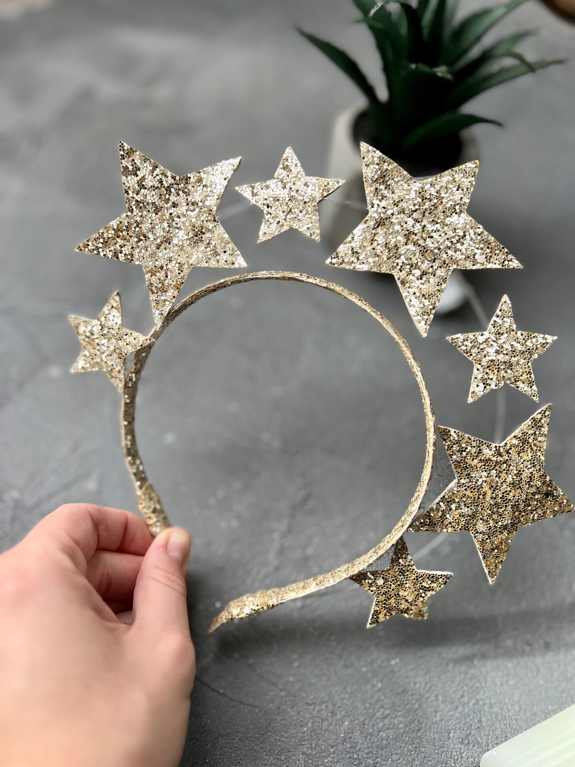 Galaxy Goddess Star Headband Celestial Star Hair Jewelry  display picture 1