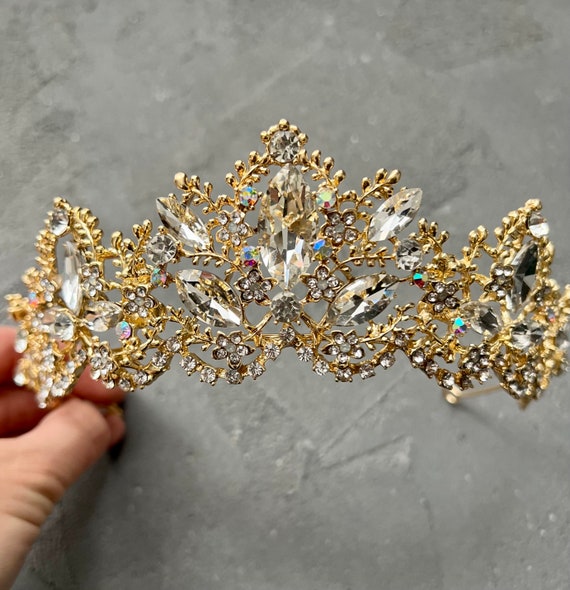 Vintage Gold Crystal Tiara Crown with Clear Stones Amazon.com: DZRYBNXF Vintage Queen Crystal Crown Gold Tiaras  main image 3