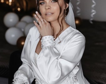 White Wedding Robe with Pearls Bridal Boudoir Lingerie Bride robe with pearls Long silk robe White Satin Pearl Robe maternity shoot robe