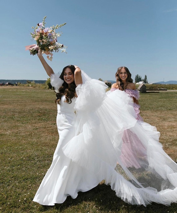 Beautiful Tulle Ruffle Bridal Veil - Tiered Wedding Veil Romantic Wedding Veil with Short Ruffled Edge – Two-Tier  main image 4