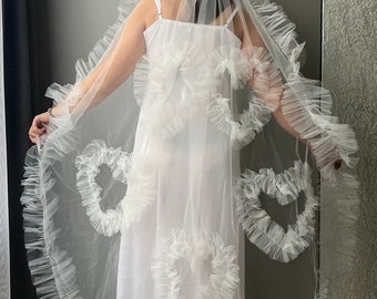 Hearts Bridal Shower Veil Retro 60s bridal veil Heart Wedding Veil Sheer Short Fingertip Chapel Cathedral Bridal Veil Ruffle Wedding Veil