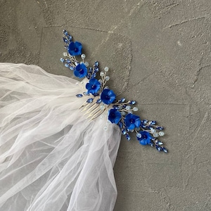 Navy blue flower headpiece Royal blue hair piece Blue bridal hair comb Something blue hair comb Sapphire Flower hair comb Blue hair accessor
