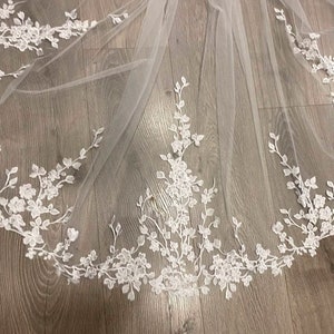 mantilla wedding veil cathedral