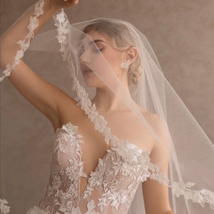 Floral cathedral Flower veil embroidery flower veil Boho flowered bridal veil First Communion Veil 3d flowers cathedral long fingertip veil