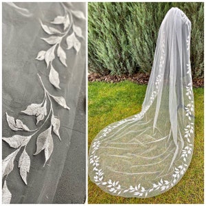 leaf edge veil leaves veil lace veil leaf bridal veil cathedral wedding veil Flower veil Ivy Leaf Veil Boho Veil ivory Bohemian Wedding Veil