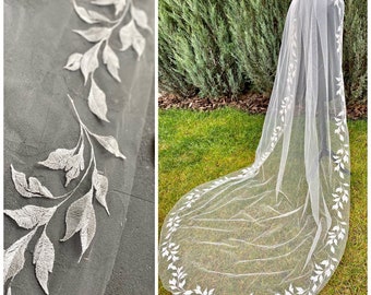 leaf edge veil leaves veil lace veil leaf bridal veil cathedral wedding veil Flower veil Ivy Leaf Veil Boho Veil ivory Bohemian Wedding Veil