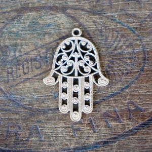 Vintage French Brass Stamping/Antique Style/Islamic/Hamsa Hand/Hand of Fatima/Filigree/French Findings/E14 image 2