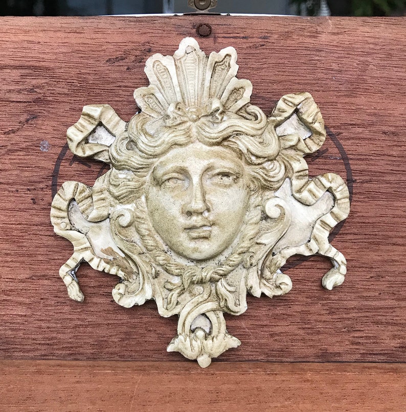 Handmade Resin Ornament Fauxnament Craft Supply Art Element Neoclassical Face Louis XIV Versailles Royalty Ornament Wall Decor image 6