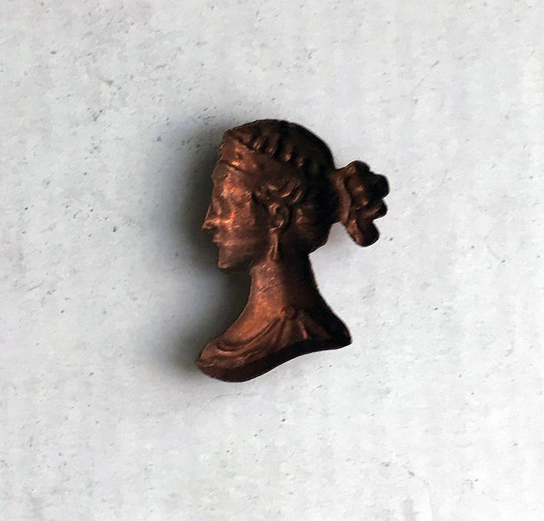 Vintage French Brass StampingAntique StyleNeoclassicalCameoFrench FindingsA16