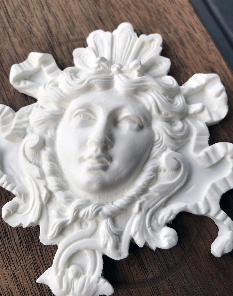 Handmade Resin Ornament Fauxnament Craft Supply Art Element Neoclassical Face Louis XIV Versailles Royalty Ornament Wall Decor image 2