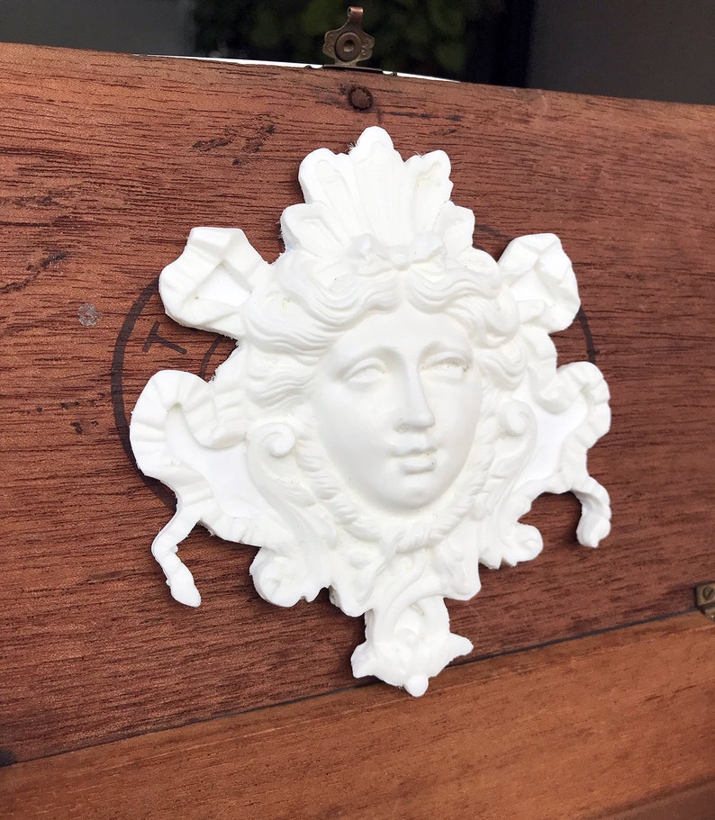 Handmade Resin Ornament Fauxnament Craft Supply Art Element Neoclassical Face Louis XIV Versailles Royalty Ornament Wall Decor image 4