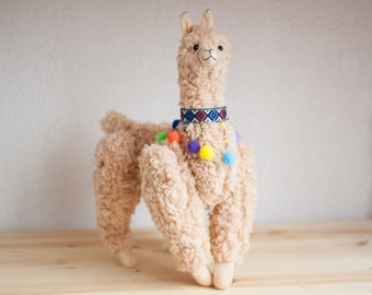 giant stuffed alpaca over 3ft tall