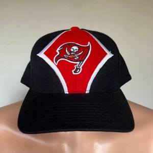 Starter NFL Pro Line Tampa Bay Buccaneers Adjustable Hat 2000s