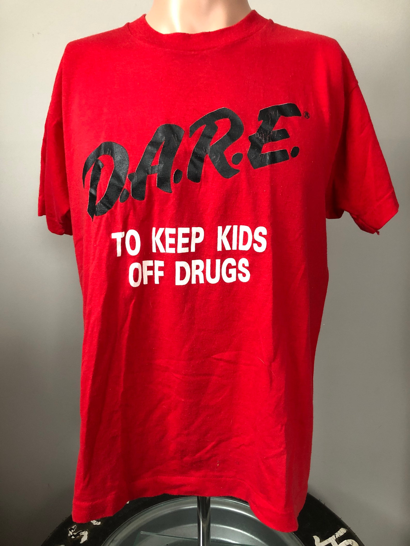 Vintage DARE Original Logo T-shirt XL 80s - Etsy