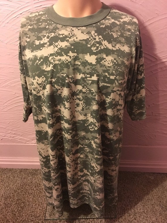 Vintage Digital Camo T-shirt 90's Army 