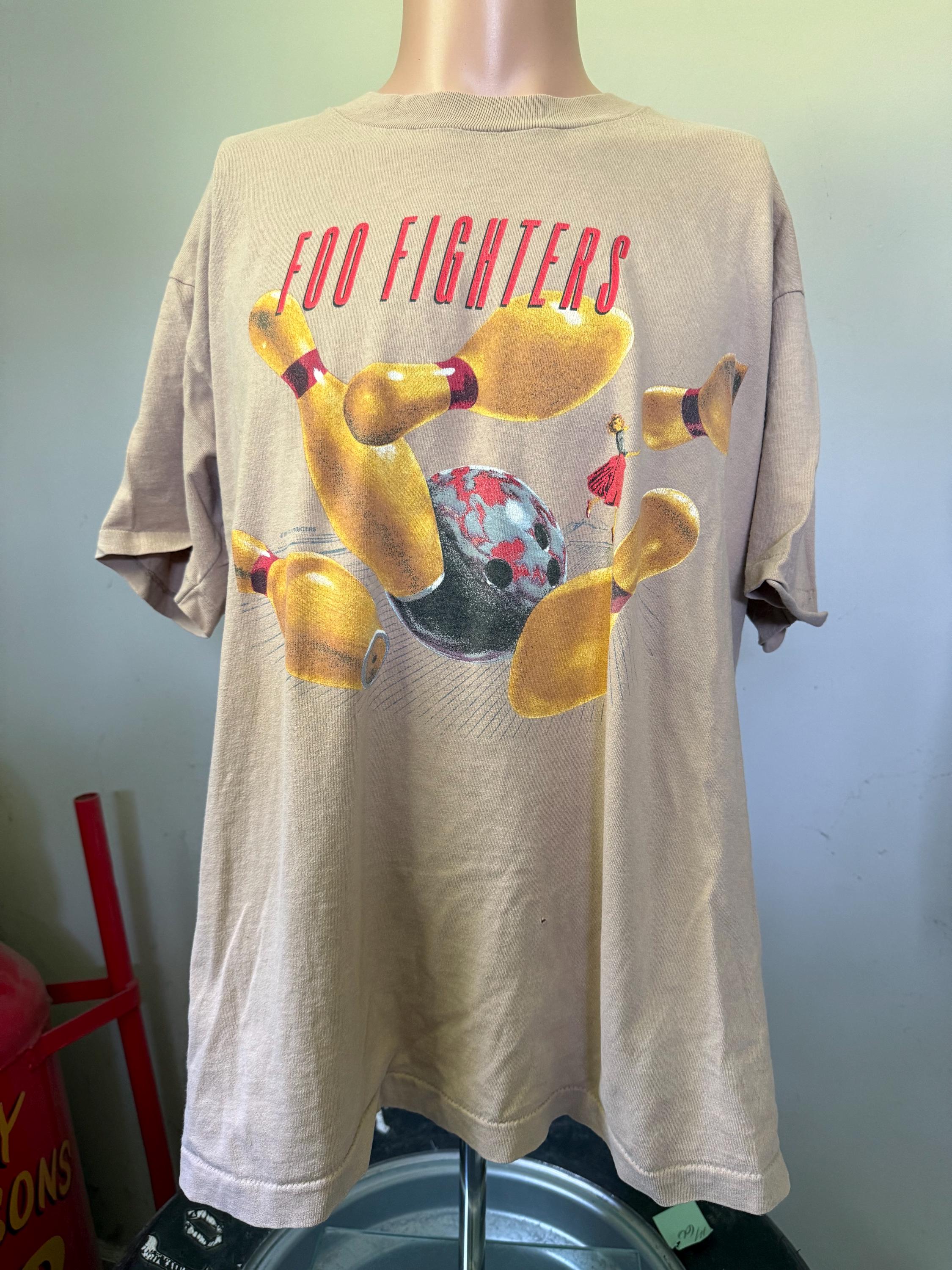 Foo Fighters ボウリングピン Tシャツ XL 90s Vintage Foo Fighters Big Me Bowling Pins Tour T-shirt XL 90's - Etsy