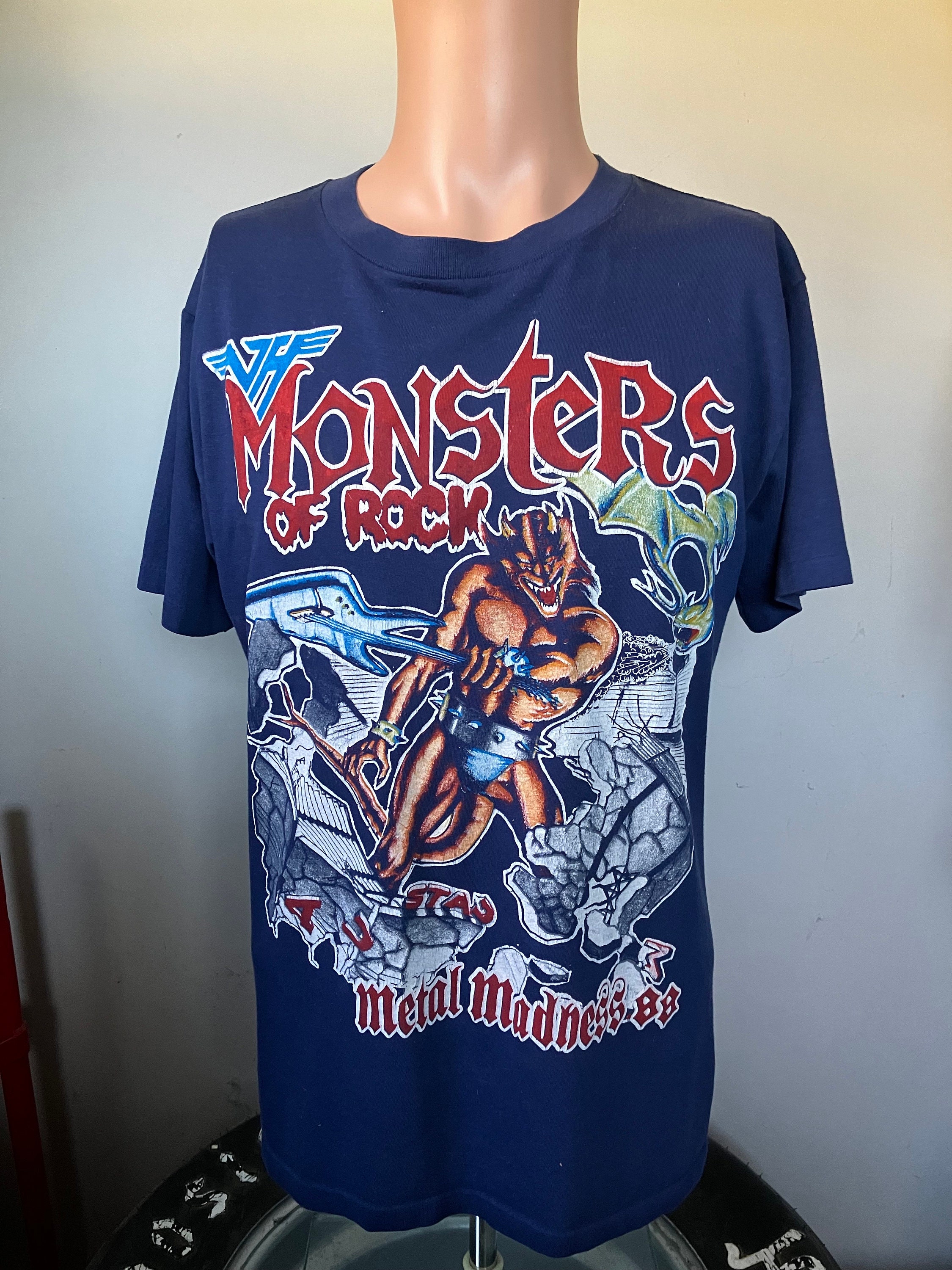 Monsters of devops - create a rock band reunion tour style shirt