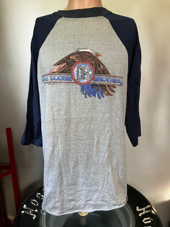Vintage Doobie Brothers Eagle Baseball T-Shirt XL… - image 1