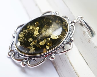 Vintage Style Natural Baltic Amber Pendant, Green Amber Pendant, Medium Size Green Amber Pendant, Amber Jewellery, Green Amber, Vintage