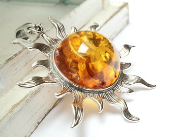 AMBEDORA Collana da donna in argento sterling placcato oro 14 k, ambra baltica rotonda, sole celtico e luna ciondolo a catena a serpente, Argento sterling, Ambra