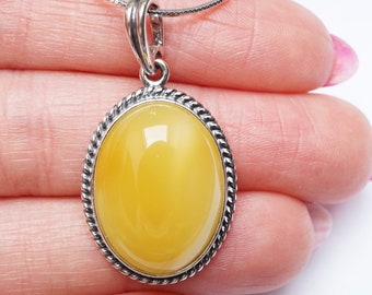 Handmade Amber Pendant, 100% Natural Amber Pendant, Butterscotch Amber Pendant, Exclusive Butterscotch Amber Pendant, Unique Amber Pendant