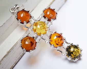Colgante de cruz de ámbar báltico multicolor, plata de ley
