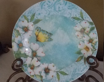 Susan Winget Spring Social Plate