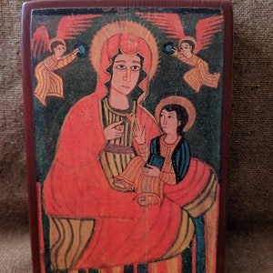 Ethiopian icon of the Mother of God "Who points to the Way", part of a portable diptych. Approx 4*3 inches (10*7.5 cm).