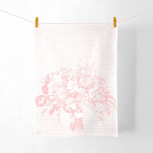 Küchen Geschirrtuch. Floral Geschirrtuch. Geschirrtuch mit Pflanzenmotiv. Geschirrtuch aus Baumwolle. Blumenküche Dekor. Geschenk zum Muttertag. Geschenk für Mama.