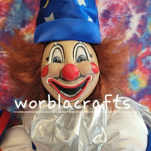 Poltergeist Clown doll replica image 2