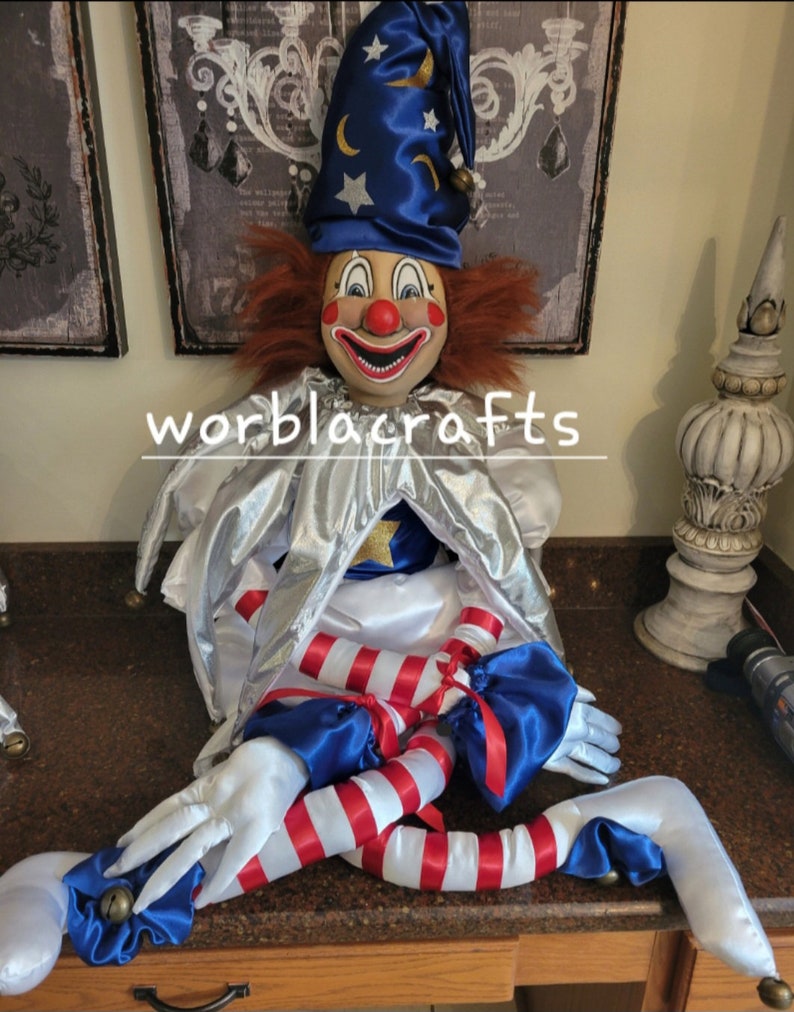 Poltergeist Clown doll replica image 5