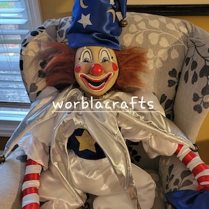 Poltergeist Clown doll replica image 1