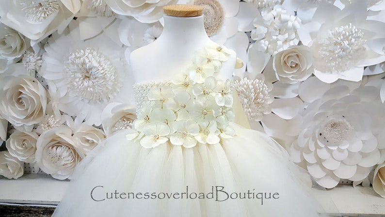 Ivory Flower Girl Tutu Dress-Ivory Tutu Dress-Ivory Tutu Dress.Flower Girl Tutu Dress-Wedding Tutu Dress-Birthday Dress.