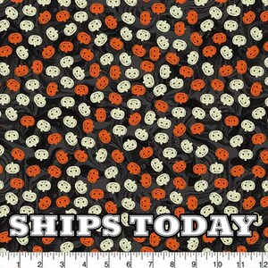 Tossed Jack O Lanterns Halloween 100% Cotton Fabric, Fat Quarter, FQ, By The Yard, Halloween Pumpkin Scary Fabric for Face Masks SHIPS TODAY