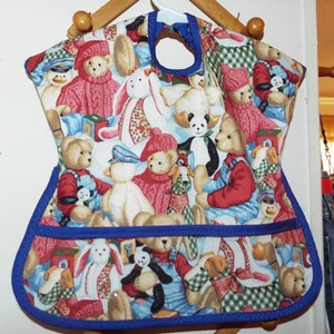 Toddler Bib~Reversible~Boys or Girls~Stuffed Animals~Teddy Bears~Dogs~Framed Pictures~2 in 1~Clear Vinyl Pockets on Both Sides~Snap Closures