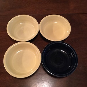 Fiesta Fiesta Ware 7 inch soup bowl 3 yellow 1 cobalt